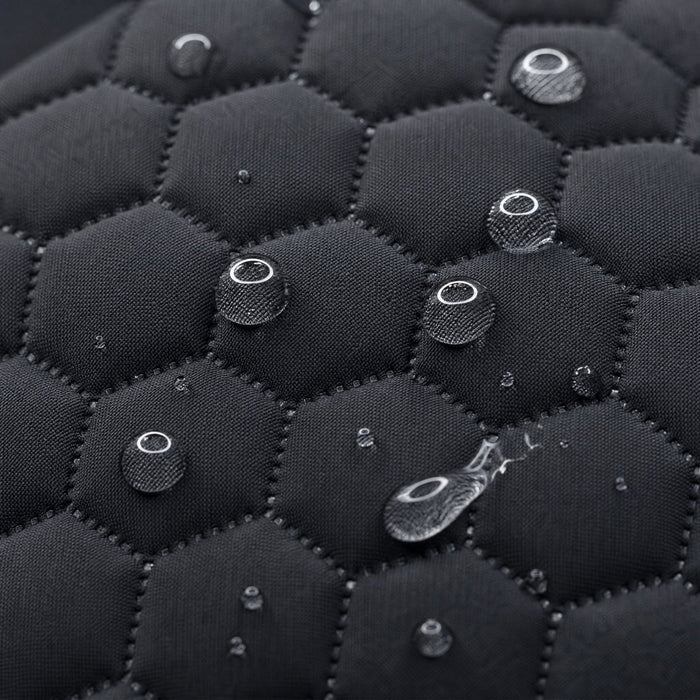 Waterproof secure baby swing Dark Grey, water droplets on the quilted fabric